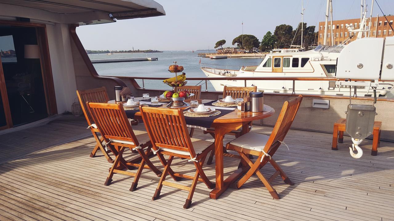 Yacht Bert Venezia